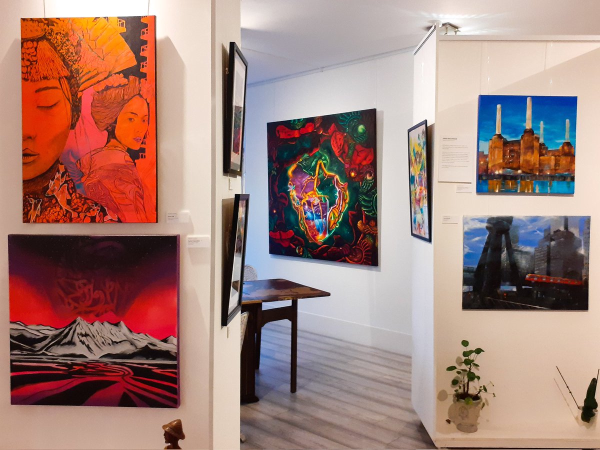 Creative vibes at Station Road 

#ArtandChill @ 28 Station Road, SE25 5AG, just by Norwood Junction Station 

#aminamalikgallery #SE25 #SouthNorwood #Croydon #SouthLondon #london