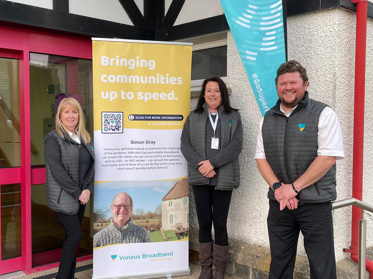 voneusbroadband's tweet image. Our team is all smiles and eager to talk to you about #SuperfastBroadband in #Wales!

There's still time to pop by @ClwbRygbiCNE, we'll be here until 7.30pm.

#GoSuperfast #WalesConnected #RuralBroadband #NewcastleEmlyn @CeredigionCC @CarmsCouncil