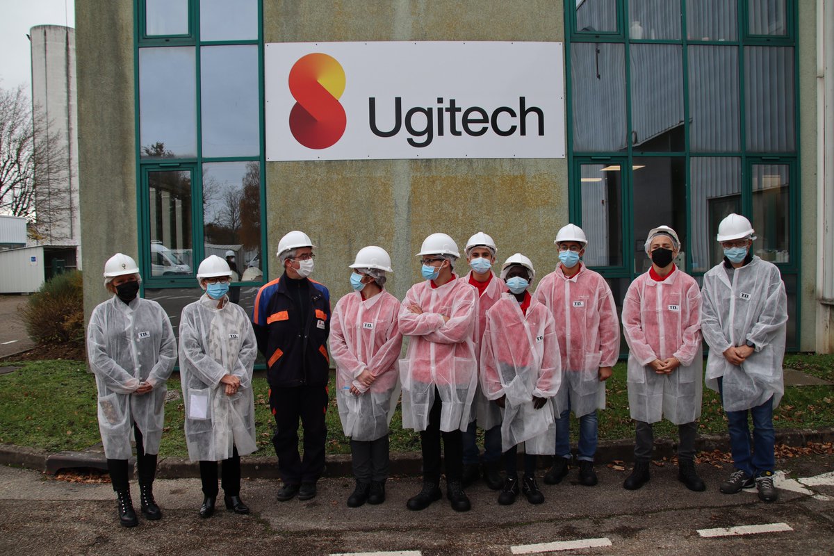 Prefet01's tweet photo. La préfète a visité #Ugitech, entreprise spécialisée dans les fils en acier inoxydable.
Soutien #FranceRelance de 800 000€ pour moderniser sa production et réduire sa consommation énergétique.
Des élèves de 2de étaient venus découvrir l'industrie, secteur tourné vers l'avenir 🏭 https://t.co/f625wAC906