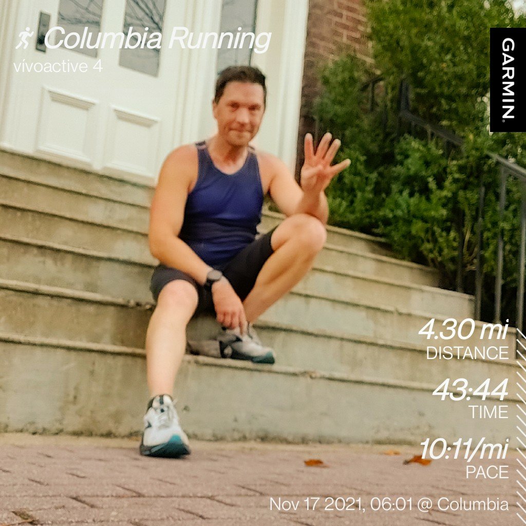 EricBorchert73's tweet photo. Beautiful morning for 4 miles before work. #runninggeek #run #runner #running #runbeforework  #4milerun https://t.co/gQDFqmNS4r
