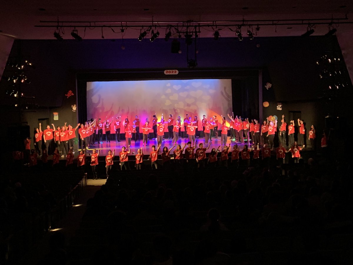 Class of 2025 invited to the Senior Revue dress rehearsal today. Absolutely amazing show. Well done seniors, Ms. Finnell, and tech crew. #seniorrevue