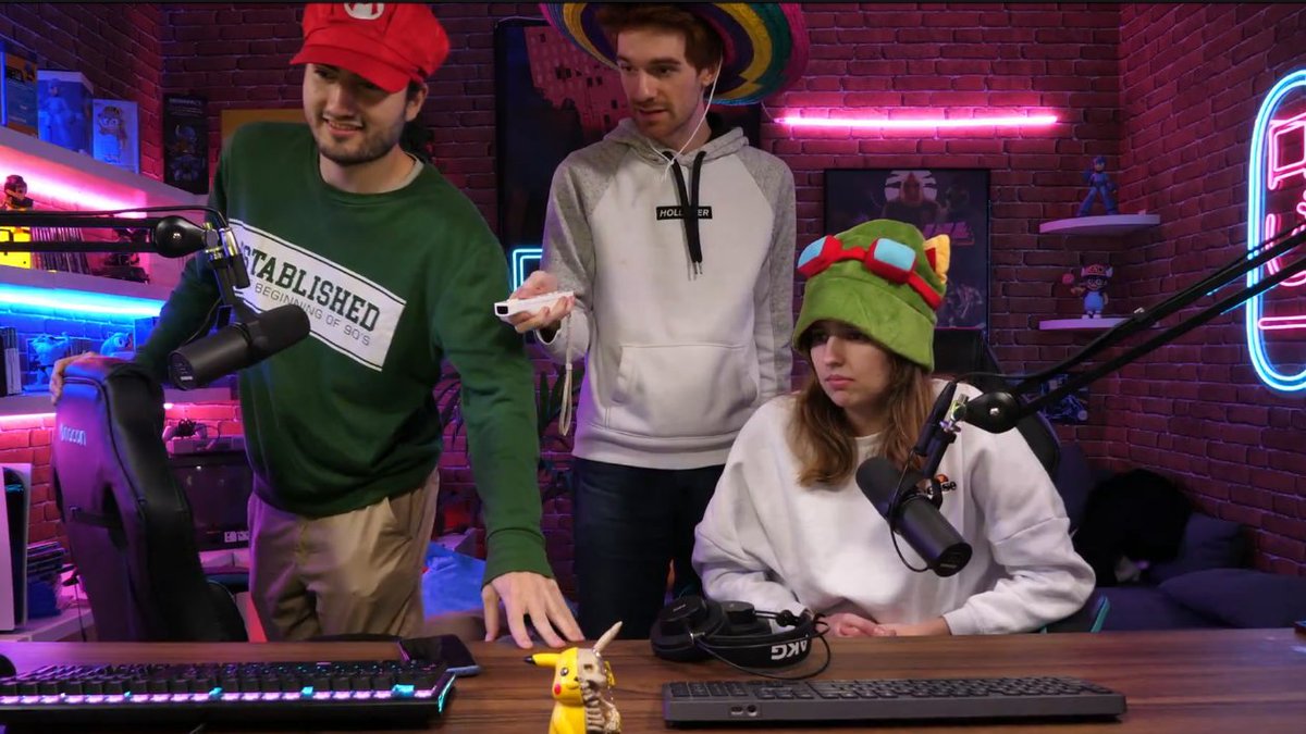 ellobby_tv's tweet photo. Ahora mismo en https://t.co/vuYDyiqRdt 🤣 https://t.co/kWbkoRJQK9