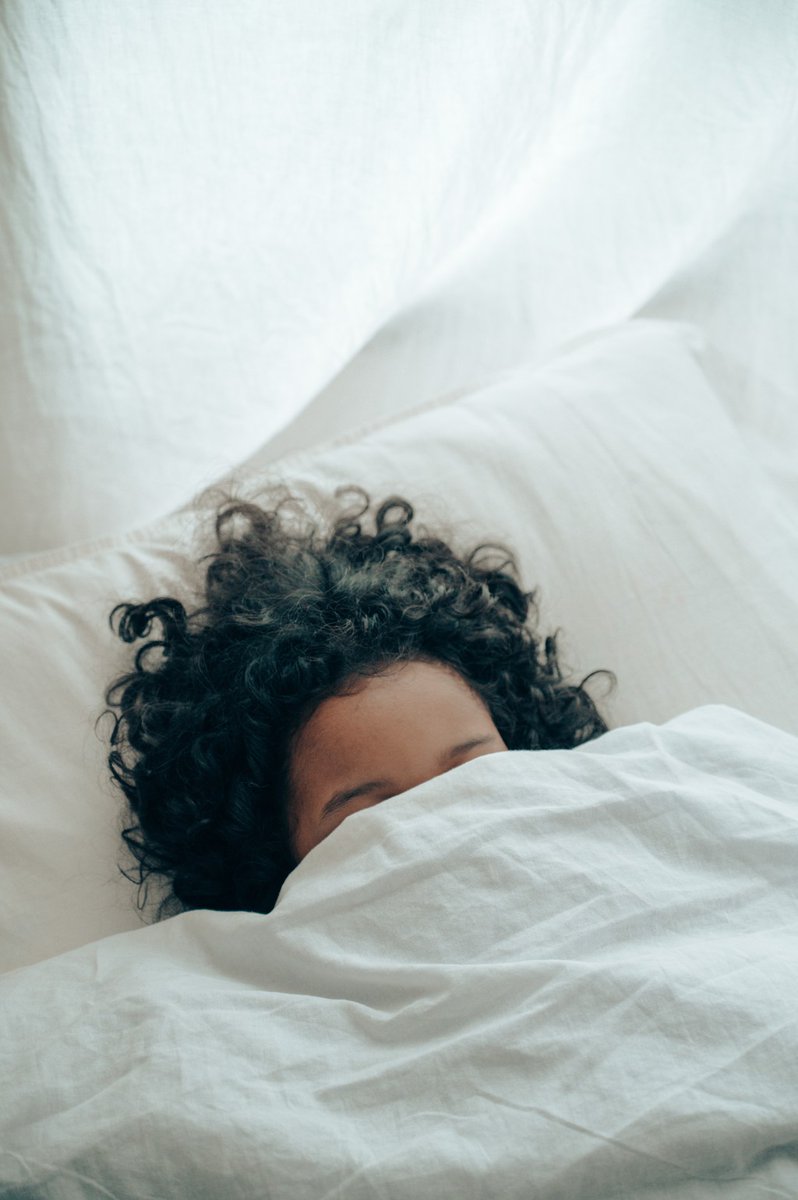 embodymelive's tweet photo. Try to hash out any problems earlier in the night, and save important decision-making or serious conversations for days when you have more time to reflect and relax afterward.

Read more 👉 https://t.co/lNnMbYOTyJ

#Goodsleep #SleepRightSleepTight #Sleep #Nightnight https://t.co/ZuSKpr11Q3