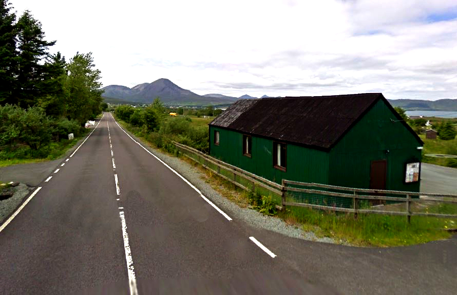 SEALLEventsSkye's tweet photo. We can't wait to fill our Small Halls with amazing live music!🎶
Our amazing, rural venues across Skye, Raasay and Lochalsh showcase the spectacular heritage and stunning Scottish views.🌄✨
#scotlandswinterfestivals #sealleventsskye #smallhalls #skye #isleofskye @blasfestival https://t.co/Dd8ZbBkF36