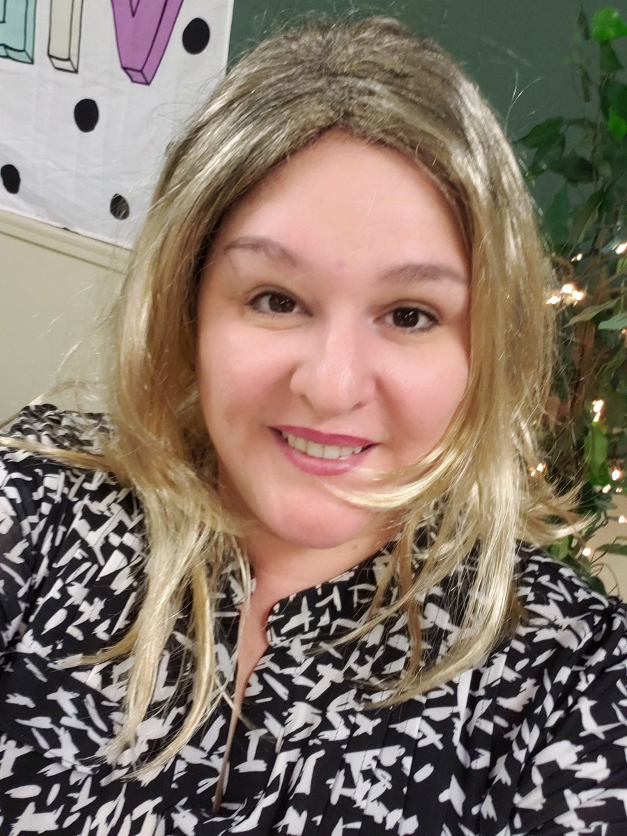 mrsmaldonadobmc's tweet photo. Wig it Wednesday! Spirit week continues! #skyhawkpride #Medinasheores #headitches https://t.co/karTjbpRde