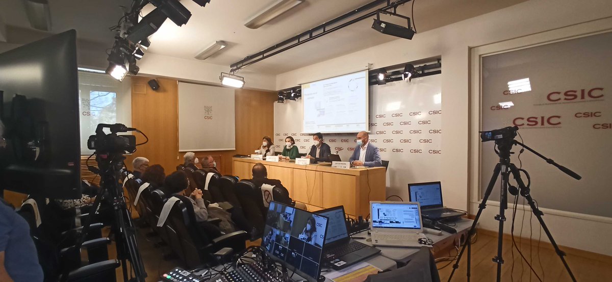 eNubes's tweet image. 💻#Impryme de CSIC
Powered by @eNubes 
📅 17 y 18 de noviembre
📍lnkd.in/dVWTChgD

Hoy inauguramos la #feriavirtual #Impryme de @CSIC para impulsar la innovación tecnológica en las #pymes.

¡Ya podéis acceder al networking, conferencias, debates y stands virtuales!