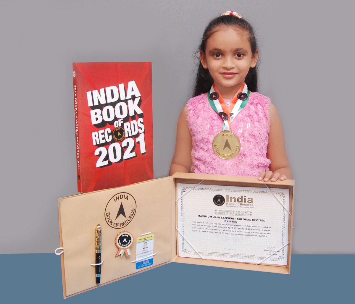 Manjula_Pooja's tweet photo. Mishka Shah - Class 1 student of Delhi Public School- Bopal makes us proud.

https://t.co/nJJ5PP8fwr

#indiabookofrecords #acheivement #student #DPSBopal #kalorex #manjulapujashroff #SHROFFism #MPS https://t.co/YeKaKWUnJi