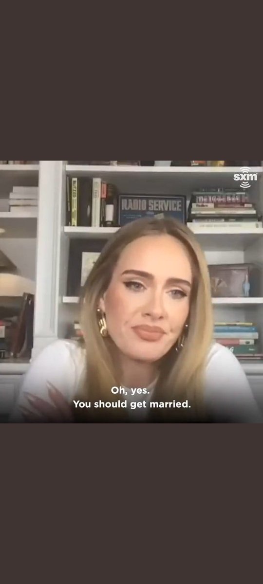 holydemii's tweet photo. Adele really wanted to work things out with her ex husband this is so sad https://t.co/FHCrBiO78T