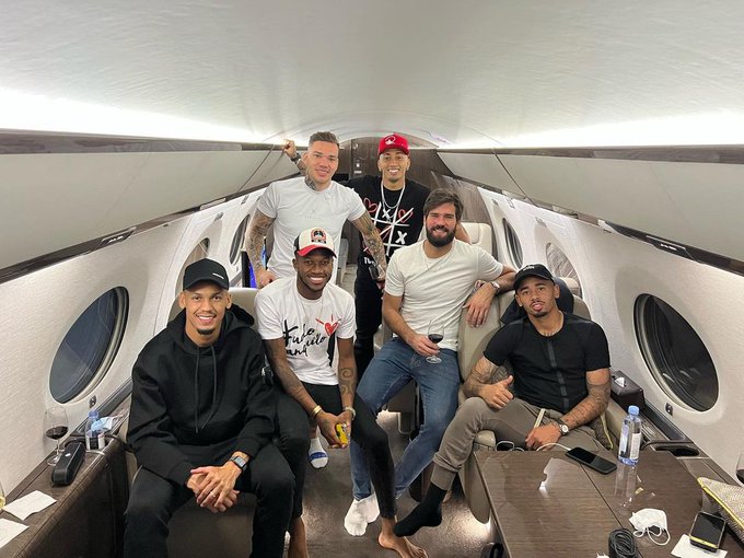 FEaPgBqWUAMNfzh?format=jpg&name=small