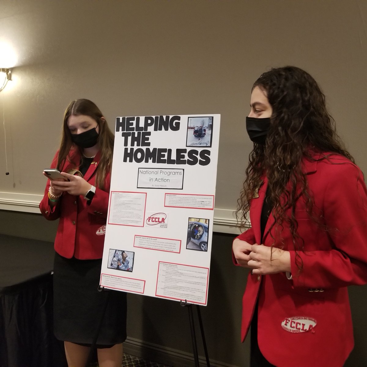 MNFCCLA's tweet photo. More scenes of the fantastic peer-to-peer sessions at the Minnesota State Fall Conference.
#MNFCCLA #FCCLA #FCCLANEC https://t.co/7SKjm6k3G1
