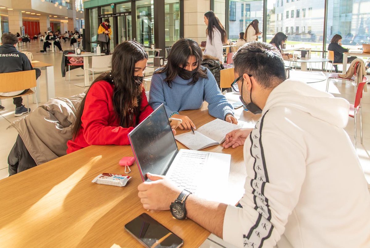 ADAUniversity's tweet photo. Here, at ADA we cultivate the role models of the future.
International Students' Day!
#ADA4all
#studentsinaction
Burada gələcəyin nümunəvi şəxsiyyətlərini yetişdiririk.
#BeynəlxalqTələbəGünü
#HamınınADAsı https://t.co/WXrU5TPaLU