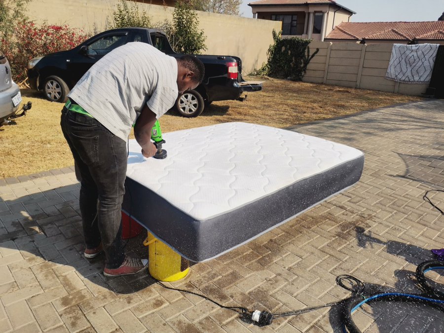 We are a professional cleaning company💦💧💦

We clean:
Offices
Hotels
Restaurants
Guest House
Residential House
Industrial areas

📱0671888154/DM @tec_cleaning_za 
📍Gauteng Eastrand Benoni

#TheBraaiShowWithCass Davido Nsfas Samke #R10GoesALongWay Kenny Kunene Mashaba Malema