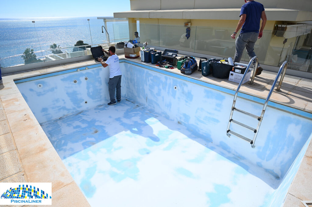 Piscina Liner tweet media