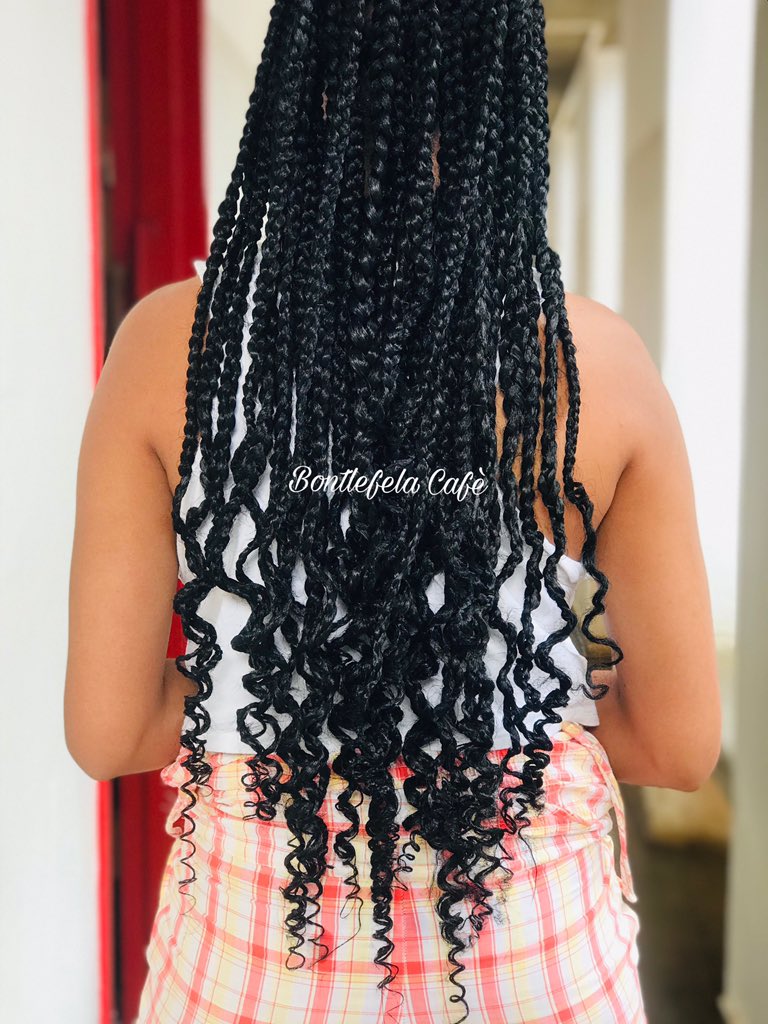Latifah_Kgosid's tweet photo. #Thread
Hey #BwTwitter
Ke kopa support ya lona.
❗️hair braiding services | from 100pula
❗️TOP GRADE preloved dresses | P150
❗️Nail art services | from P60
Please RETWEET🙏🏽
#BWConnecSpaces #BWSONA21 #ArmReady #VaccinateBotswana #EmploymentAlertBW #BWBizConnec https://t.co/4baF1EyrWy