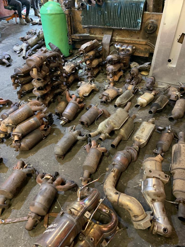 EnvAgencySE's tweet photo. We were out with @KentPoliceRural @canterburycc &amp; @WeAreOpenreach on unannounced site scrap metal visits. We were looking for cat converters an batteries in particular.
#Canterbury #wastecrime @JUWC_WasteCrime https://t.co/H7CUyNJfcm