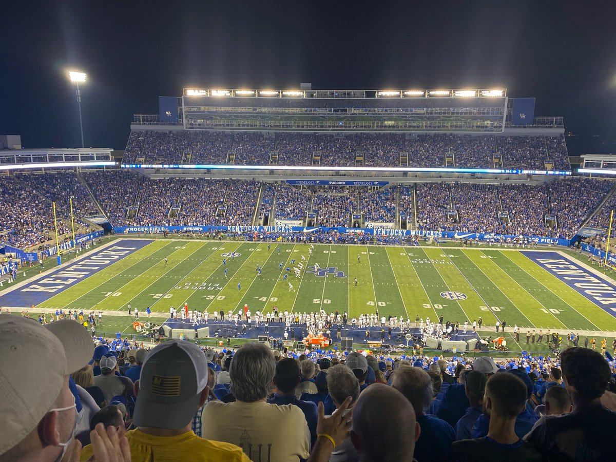 KatScanPod's tweet photo. RT for 3 FREE tickets to the Kentucky vs. New Mexico State game this Saturday at noon!

Winner announced tonight at 8PM 😎 https://t.co/TpAy1gZzis