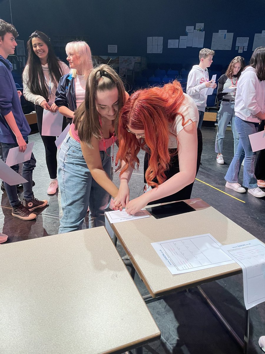 CAMSFCLaw's tweet photo. Fantastic Crime Scene to Court Room event today @MarpleSFC presented by Andrea from @Zakon_Training our year 13 criminology and law students loved it https://t.co/rzs9iHPjr6