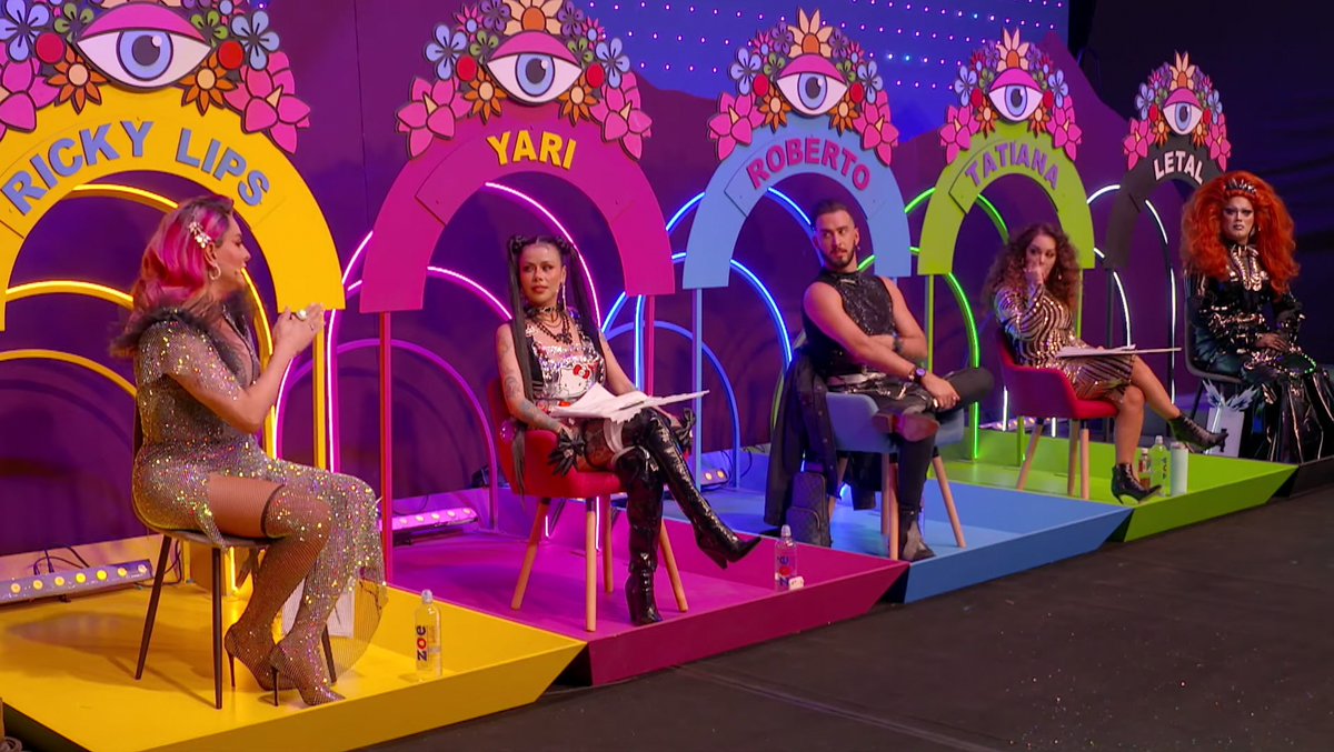 escandalamx's tweet image. “Yo creo que el público más difícil son los niños y tú”, dijo #RickyLips a #Letal acá les cuento todo acerca de las críticas que recibieron las feminosas de #LaMásDraga4 👉 bit.ly/3cpcU68