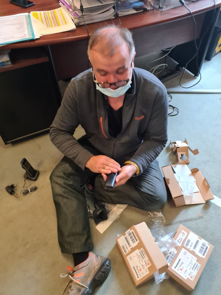 borderi_laurent's tweet photo. Intervention #TEAMING aujourd'hui en situation de travail, un grand merci à Anthony et Franck pour leur intervention de très grande qualité ,client ravi ,softphones, consoles po-pc, postes IP, une expérience client réussie ,merci aux dri 86 et 87, @Pierre_Lapeyrie @plarcher33 https://t.co/Vv83CtEPe6