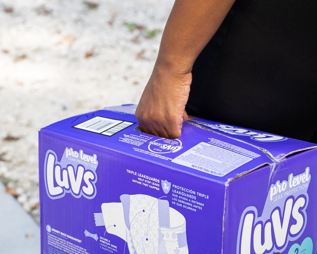 Eichholz_Law's tweet photo. Our office was excited to partner with Shelter from the Rain for a donation drive this month. #teamTELF collected diapers, baby items, and household supplies to support single moms in our community. #TELFcares #shelterfromtherain https://t.co/kclpIxvlfC