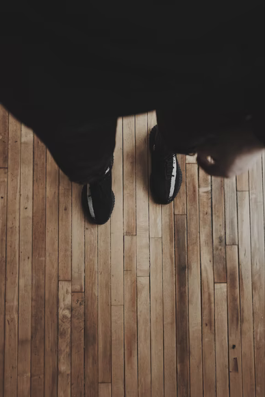 interiorsofcolo's tweet photo. Original hardwood adds character to your home and is something to be celebrated, not replaced! Instead of tearing up your beautiful floors, our team offers Sand on Site Hardwood—which allows us to better match and add on to your existing floors. Call (303) 617-5656 to learn more. https://t.co/GZNSF5xy7L