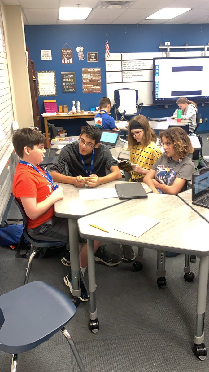 KChallgrenCMS's tweet image. Teamwork in ELA 7!!! #cmscolts @kfitz_gcisd
