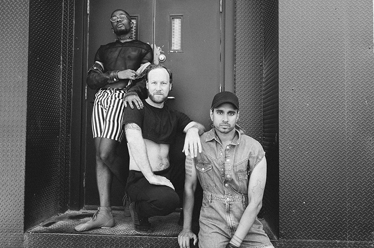 cfmdc's tweet photo. ⭐️Starts tomorrow! @imagenationmtl LGBTQueer Film Festival is back for its 34th edition Nov. 18-28.
🎞️Don't miss these fab CFMDC shorts: Au placard by @vivienforsans ; I’m a fag 4 U by @vivekshraya; and Queer Isolation (2020) by Jordana Valerie Allen-Shim. https://t.co/vfOsJZpwfI