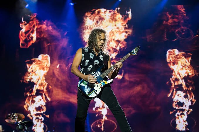 Happy Birthday  Kirk Hammett       Enter Sandman            