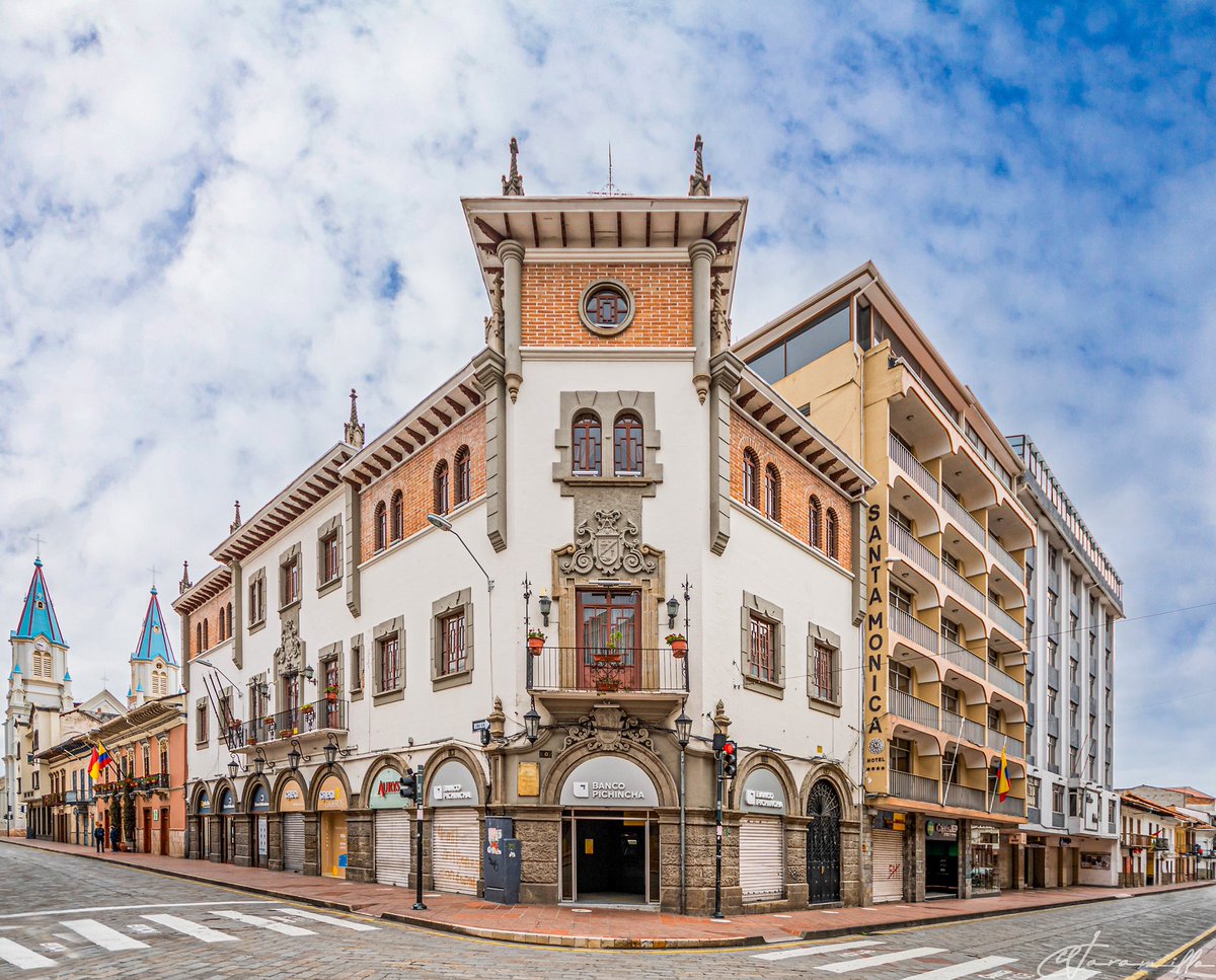 Vale la pena detenernos unos segundos para admirarte #Cuenca