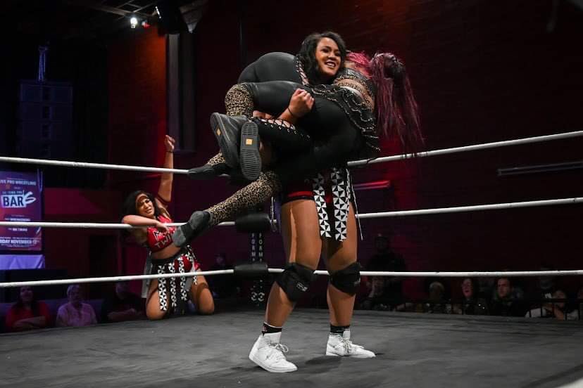 tonga_taahine's tweet photo. Donβt worry sis I got this!π
πͺπ½πͺπ½πΉπ΄#DOUBLEUP
πΈ @nikonickk
#vipwrestlingdallas #MKTWINS #sistersister #polynesian #tonga #Texas #builtdifferent #twins #jordan1 #catchingbodiesπͺπ½ https://t.co/Upk3QLP651