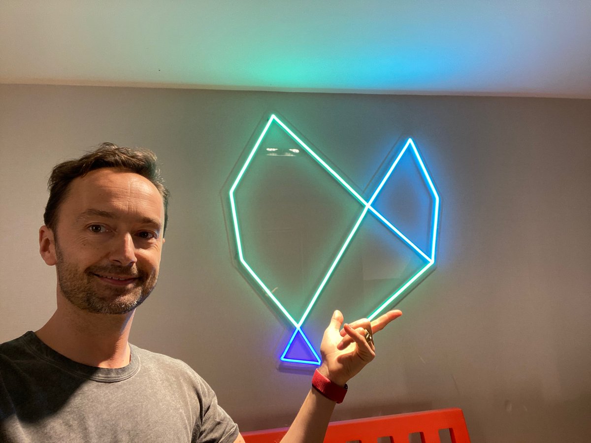 On top of organising our first all-hands offsite since Q1 2019 this weekend, our ⭐️HR manager Sabah’s managed to get us this really cool looking <a href="/October/">Yu Zhang</a> neon logo 😍