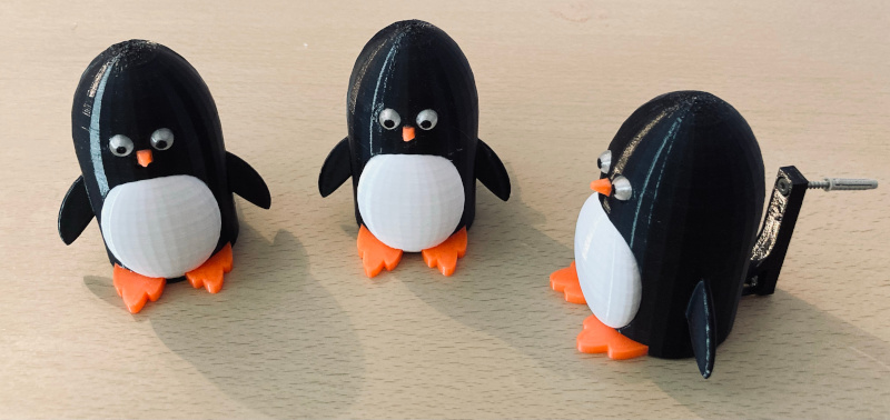 dusanstojkovic's tweet photo. 👆

Tri mlada Pengy senzora 🐧🐧🐧 traže novog vlasnika i terasu! 
(na DM)

#pengy #vazduh #EAQI #Niš @SensorCommunity @pulse_eco https://t.co/Al8JlP1Rj3