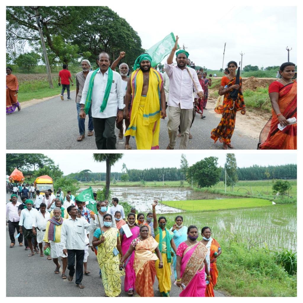 bhargavivellan4's tweet photo. రైతుల మహాపాదయాత్ర #DAY17
చట్టసభల్లో బూతులు మాట్లాడే ఏకైక రాష్ట్రం ఆంధ్రప్రదేశ్ !
నా రాజధాని అమరావతి 
#AmaravatiFarmersMarch 
@arvindgunasekar
@Ashi_IndiaToday
@payalmehta100
@lateefbabla
@umasudhir
@Paul_Oommen
@rohini_sgh
@khanumarfa
@BDUTT
@sakshijoshii
@Murthy_TNIE https://t.co/MGqVCeqRbR