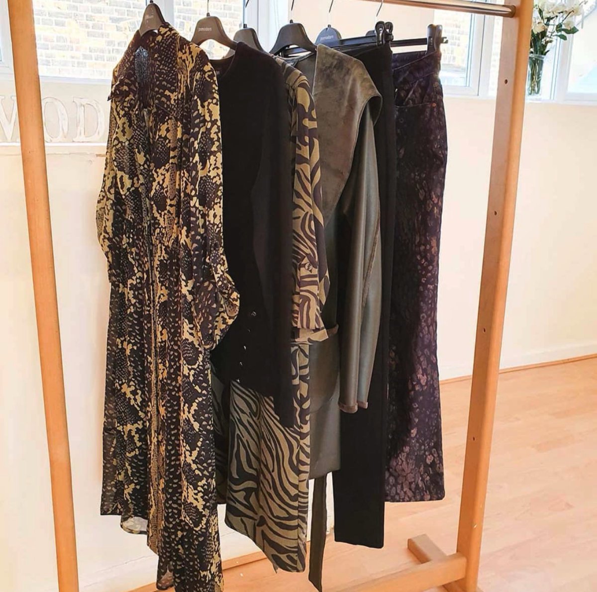 HarrogateFW's tweet photo. From ‘snug &amp; cosy’ to ‘effortlessly chic’... “I have nothing to wear” will be a thing of the past with Pomodoro Clothing 💫 https://t.co/KySl6aaUVo