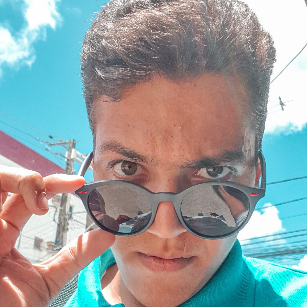 Jardelinteli's tweet photo. #NewProfilePic https://t.co/8jyvE9nQsA