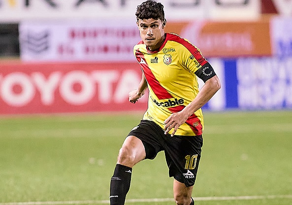 Herediano se pronuncia sobre lesión de Yeltsin Tejeda