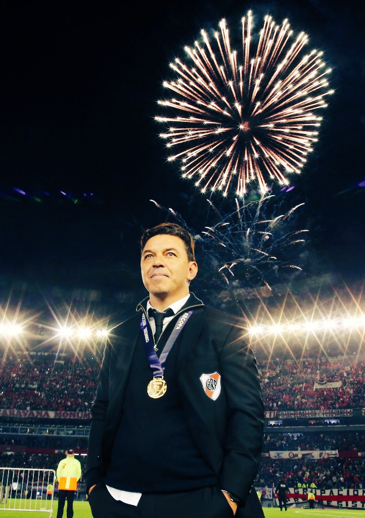 MARCELO GALLARDO 

• 367 Encuentros en River
• 197 Partidos Ganados
• 99 Empatados
• 71 Perdidos
• 645 Goles a Favor
• 318 Goles en Contra
• 690pts sobre 1098 posibles
• 62,84% efec
• 12 títulos
• SIN CLASICO
• Mano a mano 58/74 (5 seguidos a ellos)