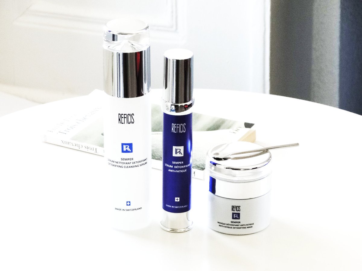 reficis's tweet photo. Enhance your uniqueness with elegance and poetry.

#reficis #enhanceyouruniqueness #arthesie #elegance #beauty #beaute #art #poesie #poetry #Sustainability  #sustainablefashion #swiss #luxury #newluxury #elegance #crueltyfree #switzerland #ecologylife #fashion #magazine https://t.co/5Il1I96jHX