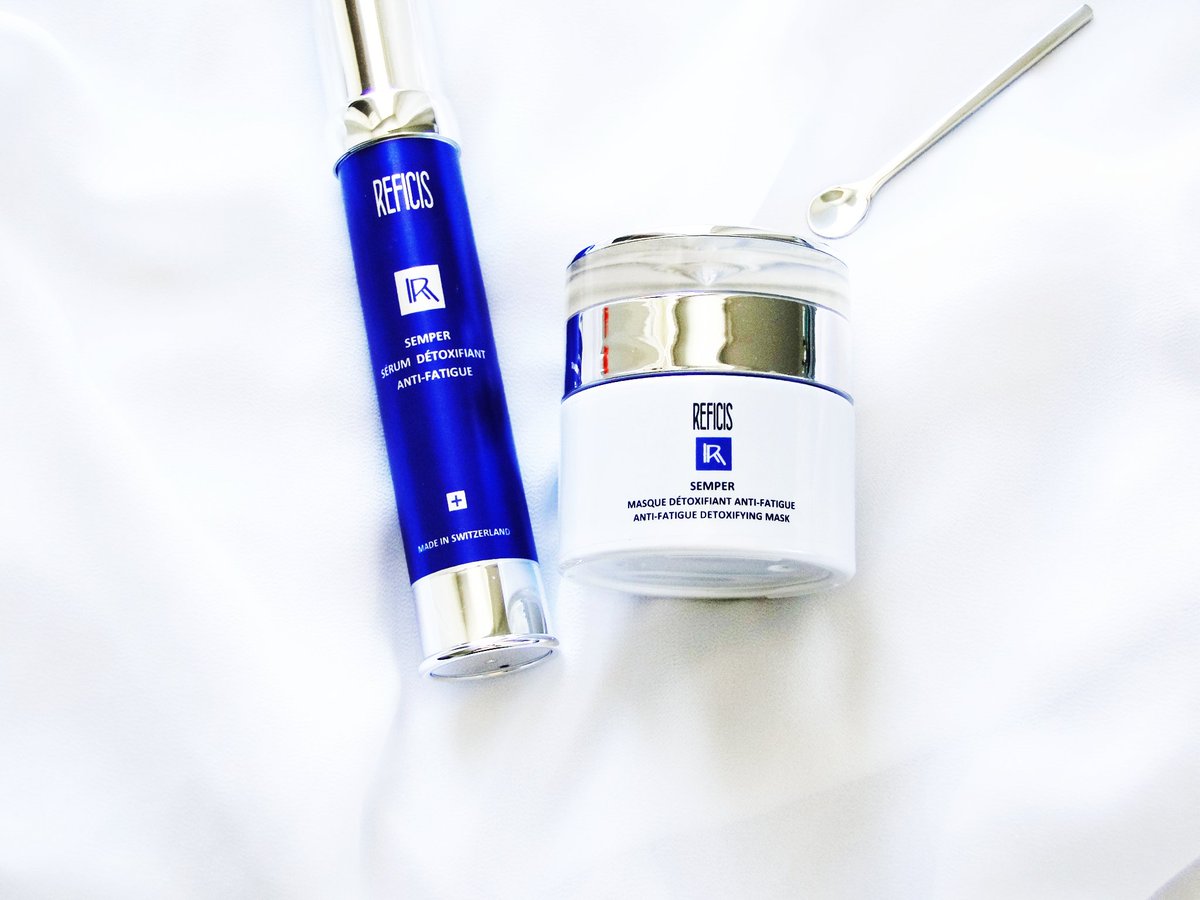 reficis's tweet photo. Enhance your uniqueness with elegance and poetry.

#reficis #enhanceyouruniqueness #arthesie #elegance #beauty #beaute #art #poesie #poetry #Sustainability  #sustainablefashion #swiss #luxury #newluxury #elegance #crueltyfree #switzerland #ecologylife #fashion #magazine #skincare https://t.co/tXxygkrtLz