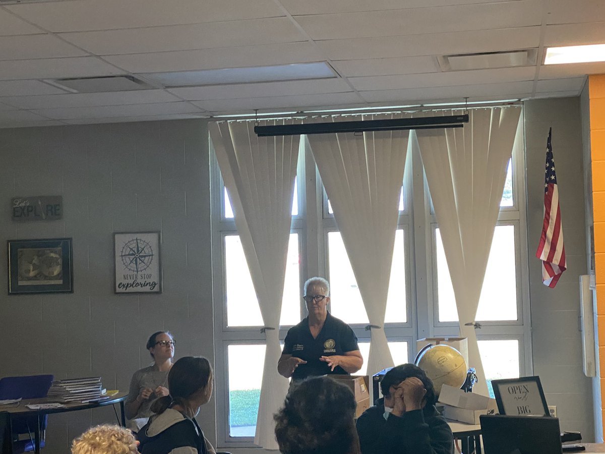 Our world history students learned how to write a bill from Mrs. Ringeise who works for the House of Representatives. <a href="/CENMS/">Centennial Middle STEM Magnet School</a> <a href="/swcarrol/">Scotty Carroll</a> <a href="/LB_524/">Lisabeth Shoemaker</a> <a href="/SharonM52307424/">Sharon Morris</a>