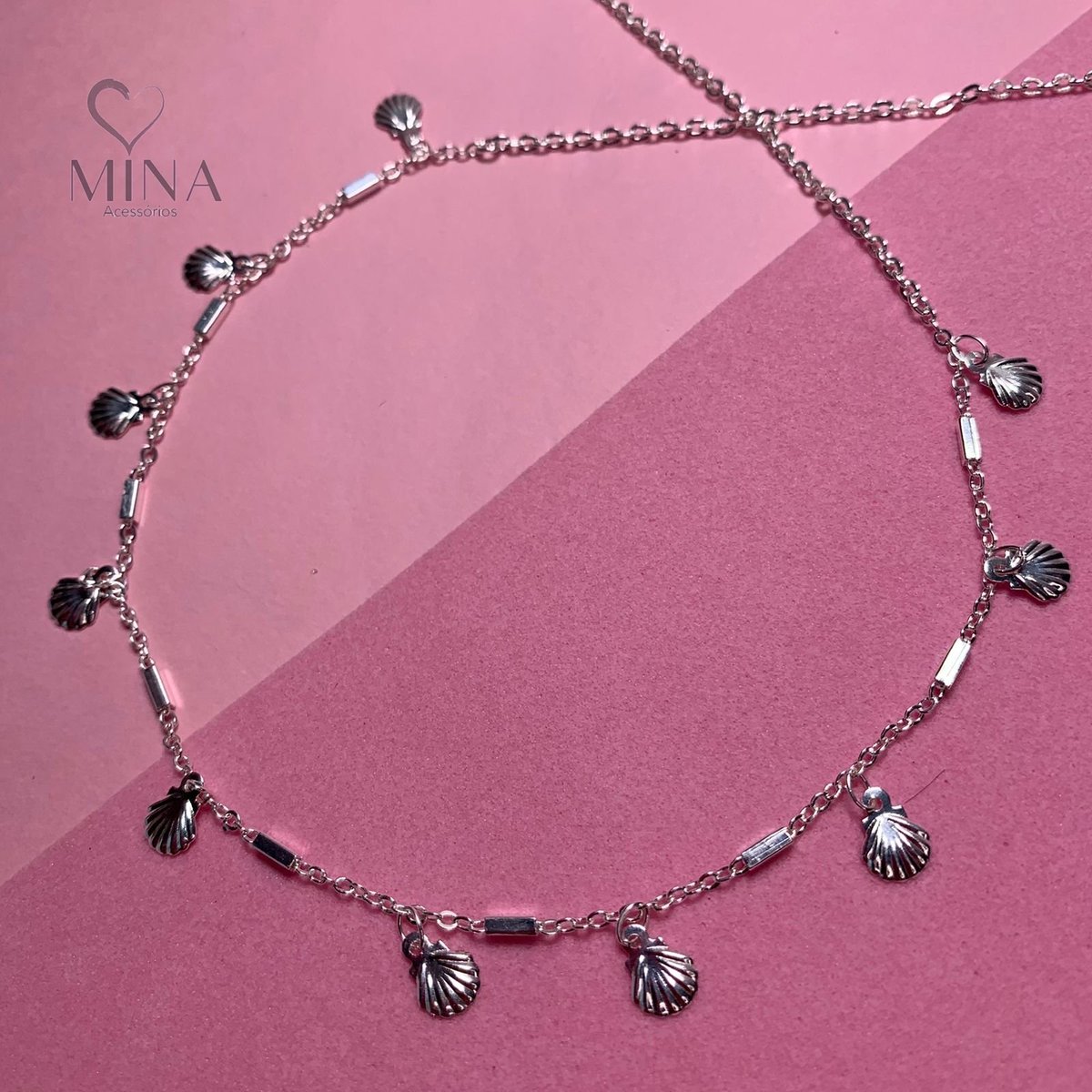 loja_mina's tweet photo. Chocker de concha folheado a prata 😻 Perfeito, né? 29,00 reais! https://t.co/RFYQvwkPcK