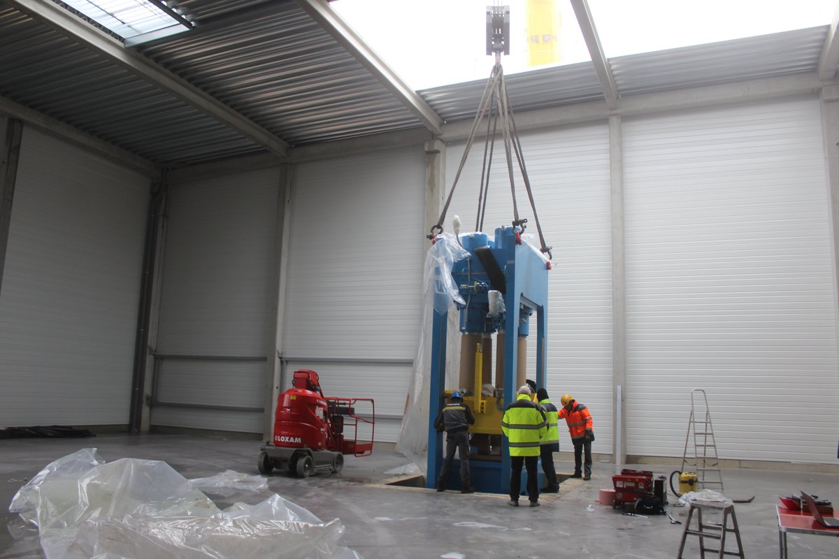 HEBDO CONSTRUCTION tweet media