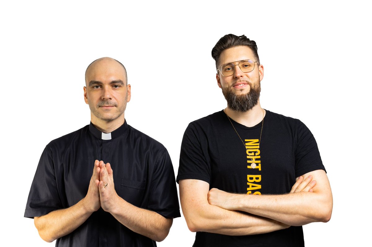 Dressed like my brother <a href="/djacslater/">AC Slater</a>, do you guys love it? Presales for our tour are live now 🙏🏻