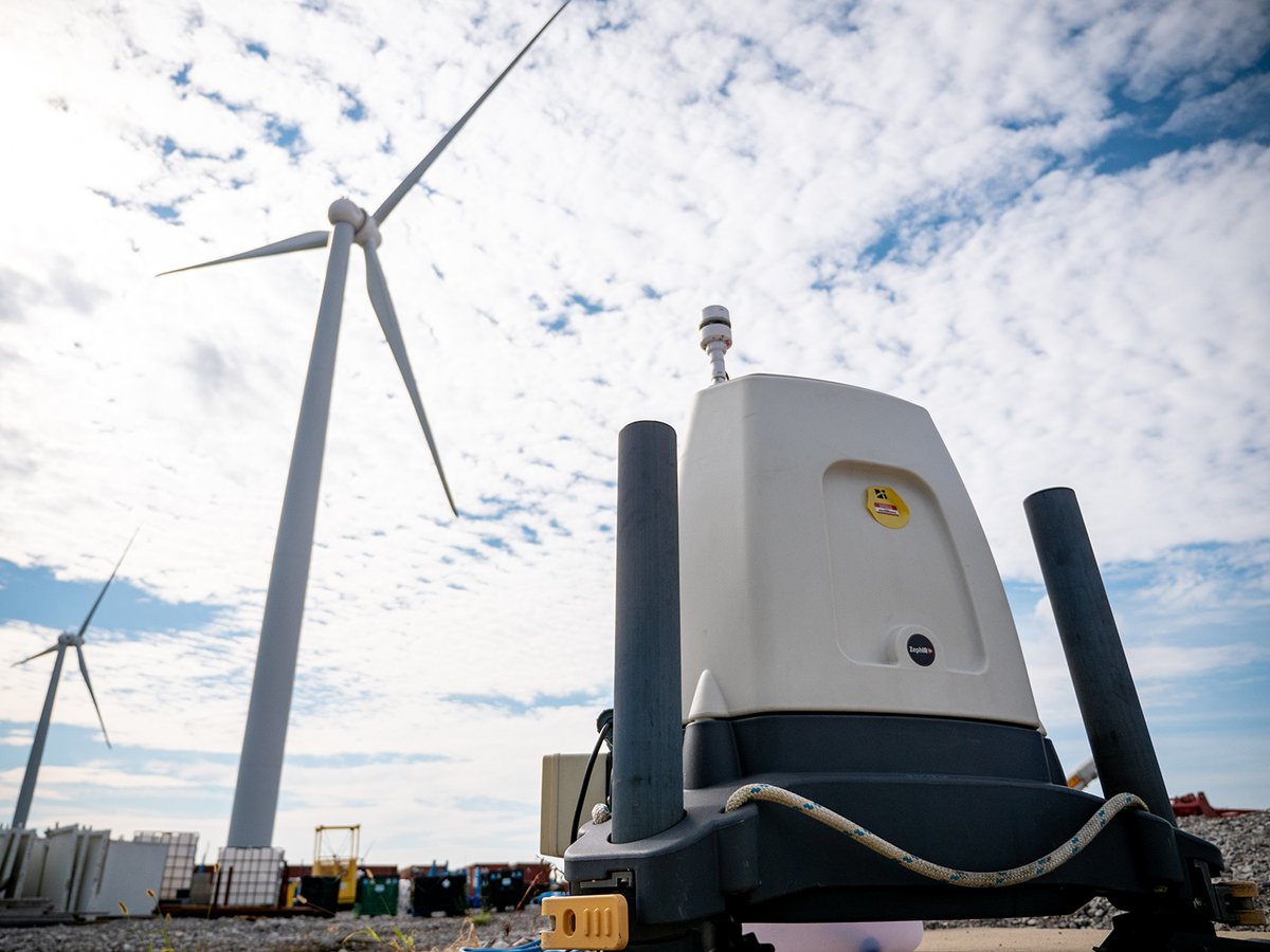 onepowerco's tweet photo. How does One Energy know if an area has the right #wind for a turbine? With help from this machine right here!
Today’s #WindViews shows a “LiDAR” unit. That stands for “light detection and ranging,” meaning these units use lasers to measure wind speeds! 📡📊
#weather #science https://t.co/CyBX5tSOVp