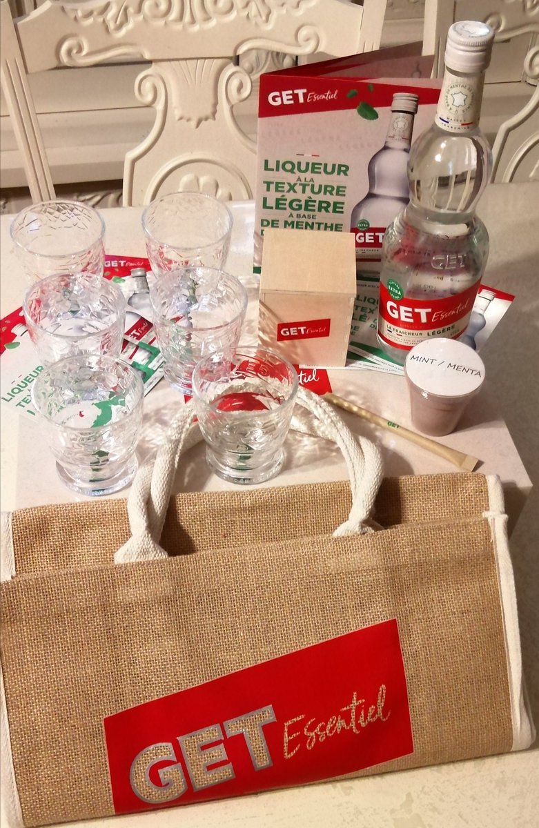 ToutainMlanie1's tweet photo. Nouveau test du get essentiel, j'ai hâte de l essayer il sent trop bon la menthe 🥰 @getfr #GetEssentiel #MonGetEssentiel https://t.co/HU47IYkCZg