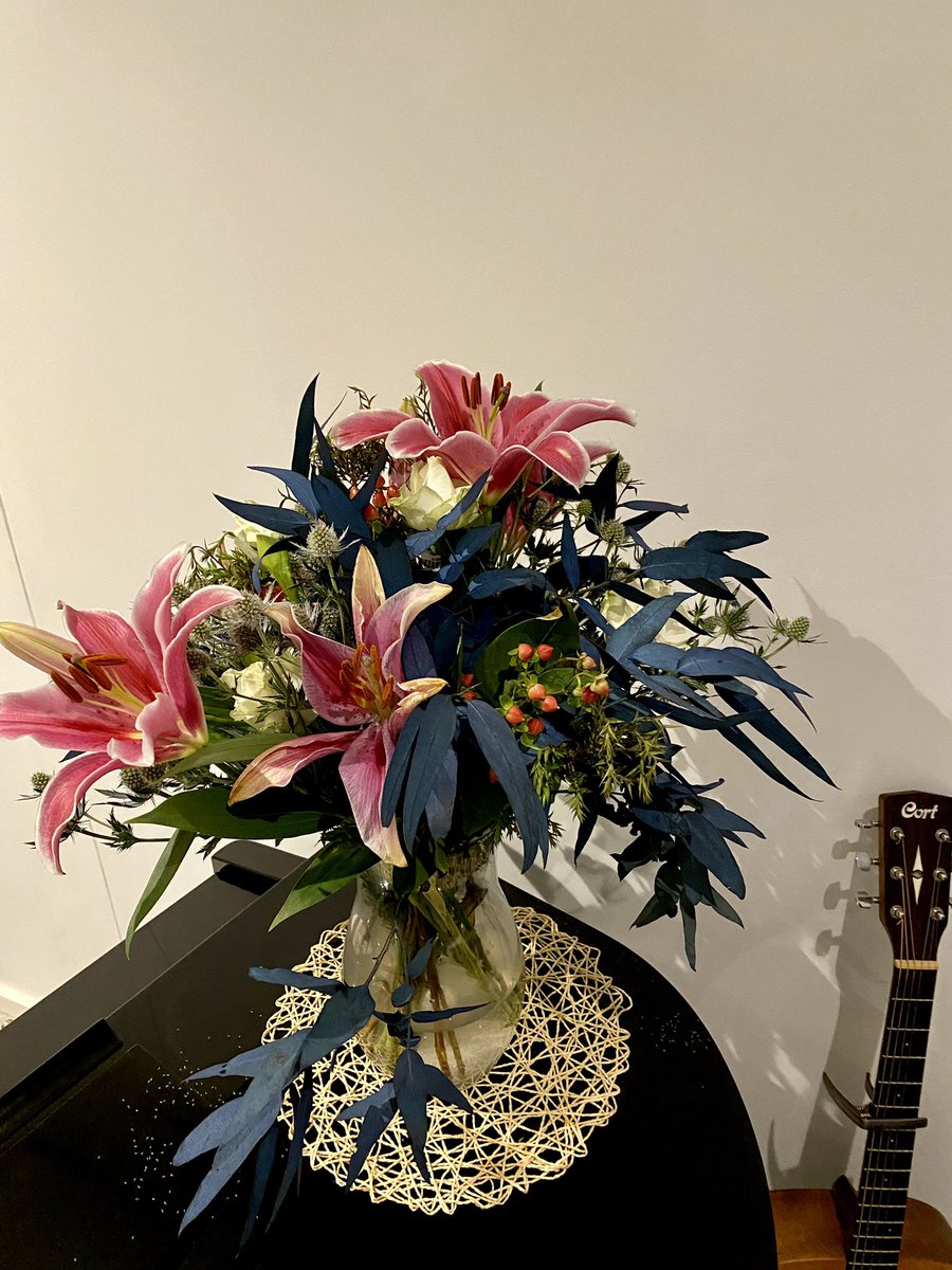 mandy_mpeko's tweet photo. A week later &amp; this beauty has opened up so beautifully &amp; smells glorious ♥️ 

Thank you my loves @AphiweHi @Ethu_Ntombela grateful for your love x https://t.co/op2pTz5vDG