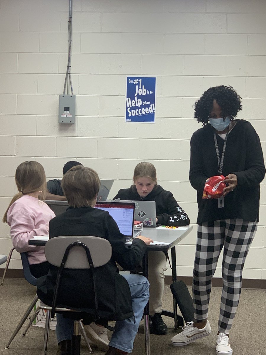 fmseaglepride's tweet photo. This week Mrs. Lewis's Cyber Foundations classes completed a Spreadsheet Activity using M&amp;M and Skittles. Great job, students! https://t.co/pHmNuxaO8E