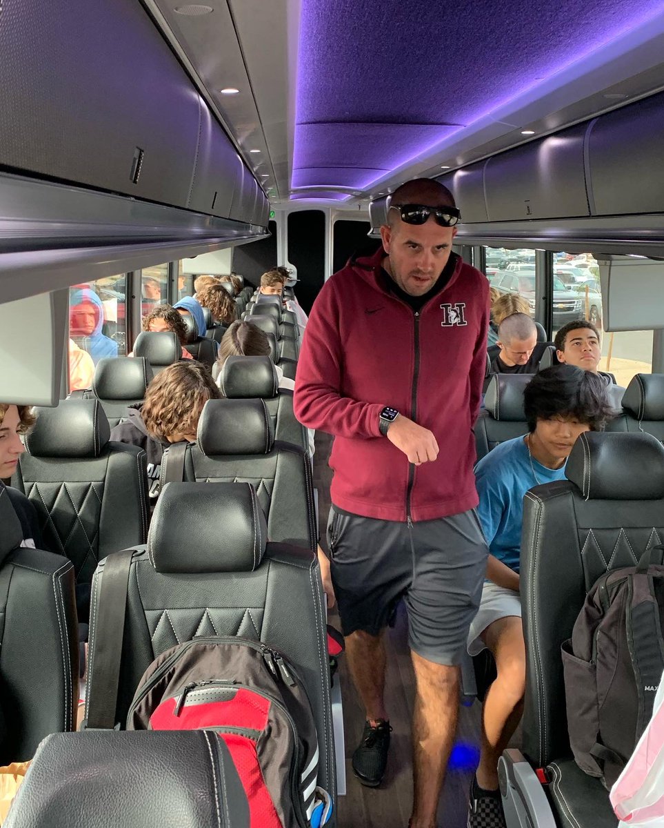 Husky_Soccer's tweet photo. What a whirlwind morning…Varsity boys got a great brown bag lunch filled with chips, cookies, drinks, fruits & 2 yummy @ritasburritos We are set for a great trip to Tucson today to play Sunnyside. #huskystrong #huskysoccer🐾⚽️ #ritasburritos #scrimmage #greatbusdriver #varsity https://t.co/CD6HqJME1c