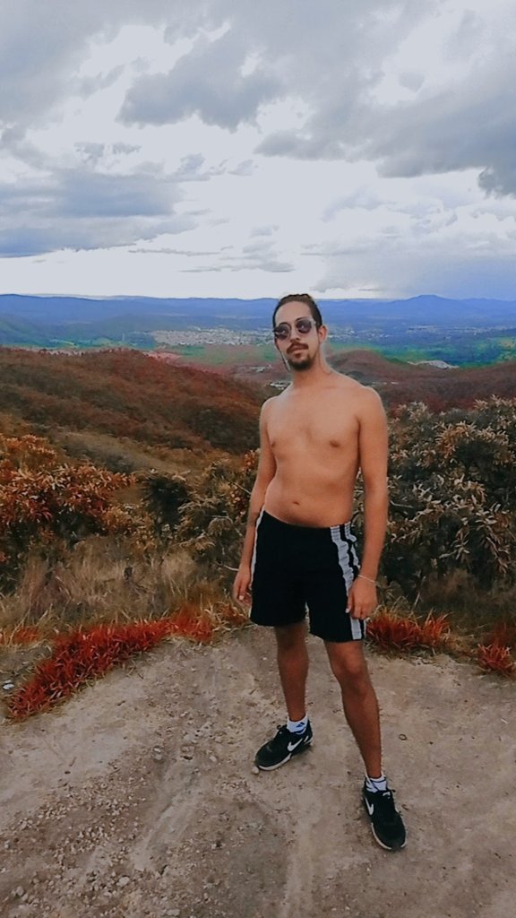 Bora ali no mato ver a vista?