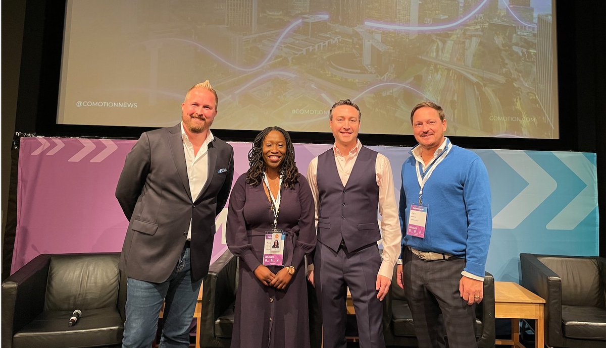 asnowhite's tweet photo. Had a blast hosting #CoMotionLA New Mobility Challenge. Startups covered sustainability, green economy workforce, AI, urban simulation, aerospace: @ChargerHelp, @CityDataAI, @ensotyres, @Immense_AI, @RhomanAerospace, @vianova_io. Winner 2b announced Thurs at #CoMotionLA https://t.co/ypNO1mvbID